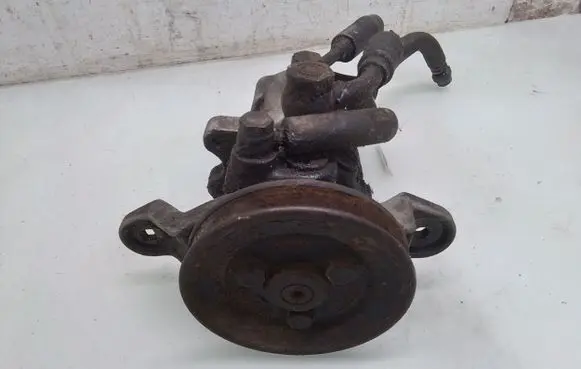 Audi 100 200 5000 C3 Power steering pump 035145155G