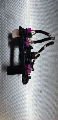 Audi A4 S4 B7 8E 8H Other relay 8E0907307D