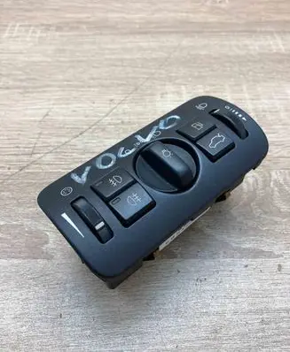 Volvo V70 Light switch 30739415 04066302
