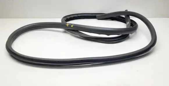 Ford Grand C-MAX Front door rubber seal 