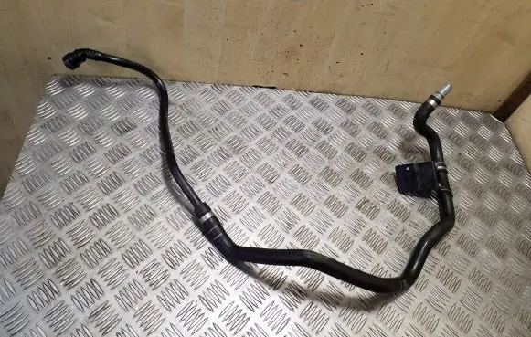 Volvo XC90 Engine coolant pipe/hose 32222173