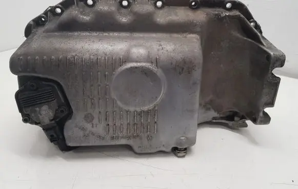Volkswagen Golf IV Oil sump 030103603R