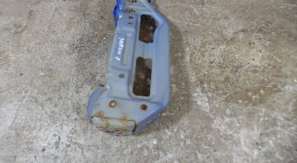 Toyota Yaris Radiator support slam panel