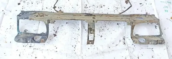 Renault Laguna I Radiator support slam panel
