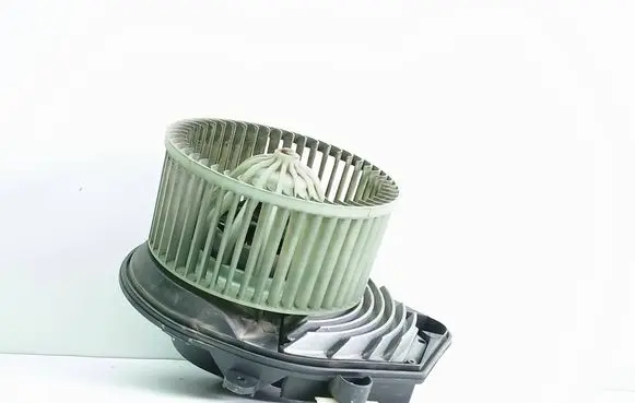 Audi A4 S4 B5 8D Heater fan/blower 8D1820021 740221233F