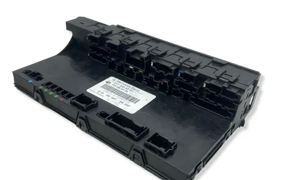Mercedes-Benz E W211 Fuse module 2115459301 5DK00804729