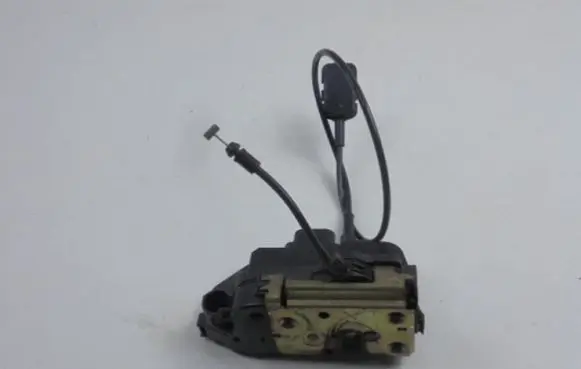 Renault Scenic II - Grand scenic II Front door lock 8200027779
