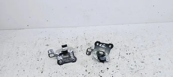 Mercedes-Benz E W212 Seat back rest lock catch A2049200572