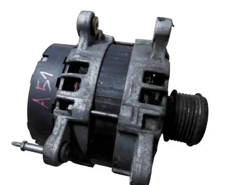 Volkswagen PASSAT B7 Generator/alternator 03L903024F