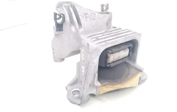 Renault Megane III Engine mount bracket 112100039R