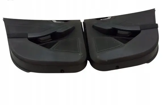 Ford Focus Front door card panel trim