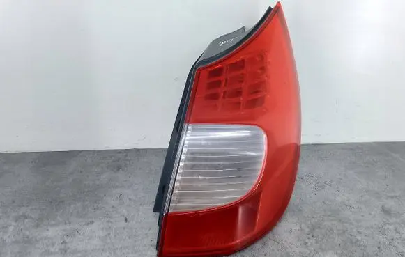 Renault Scenic II - Grand scenic II Rear/tail lights 8200474327-A