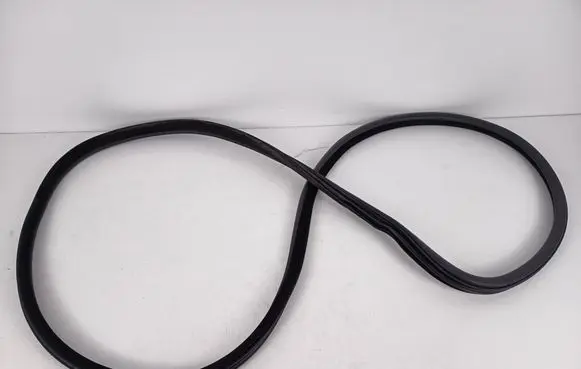 BMW 5 F10 F11 Front door rubber seal 7182270
