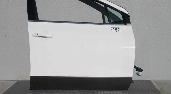 Suzuki SX4 S-Cross Rear door