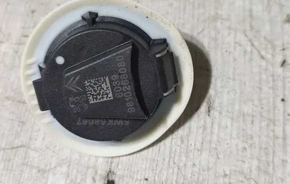 Peugeot 2008 II Airbag deployment crash/impact sensor 9810268080
