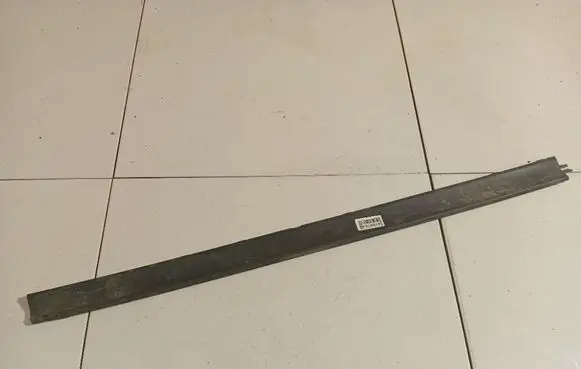 Audi A2 Rear door trim (molding) 8Z0853985 8Z0.853.985