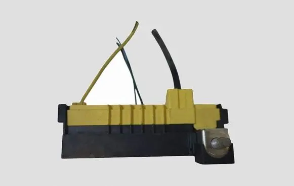 Peugeot 508 Fuse module 9674917380