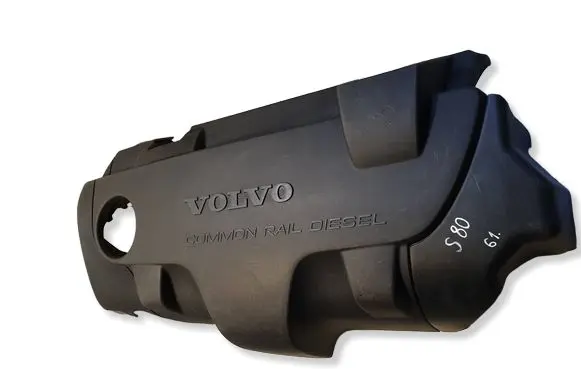 Volvo S80 Engine hood trim 