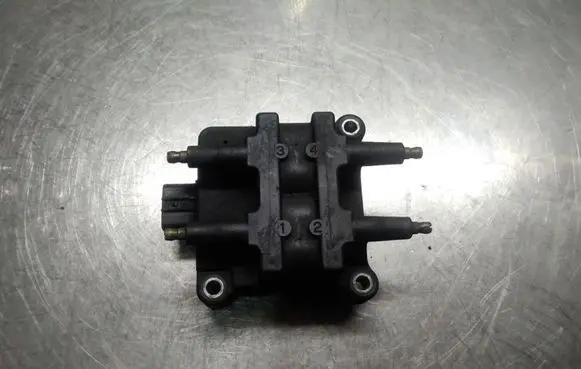 Subaru Legacy High voltage ignition coil 22433AA410 FH0137