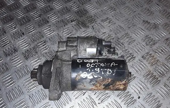 Skoda Octavia Mk2 (1Z) Starter motor 