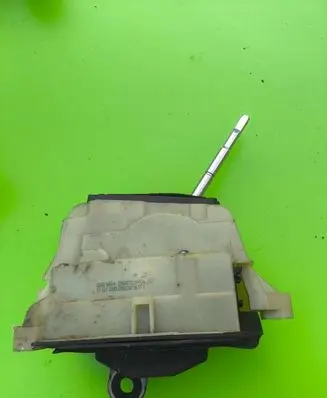 Mercedes-Benz C W204 Gear shift rod A2042673124