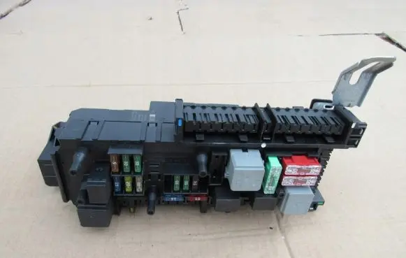 Mercedes-Benz E AMG W212 Fuse box set A2129009922 A2129017306