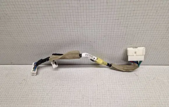 Subaru Outback Front door wiring loom 81870AJ040 100428