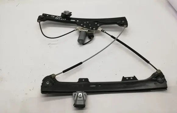 BMW 5 E60 E61 Front door electric window regulator 7184384