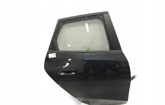 BMW 2 Active Tourer U06 Rear door