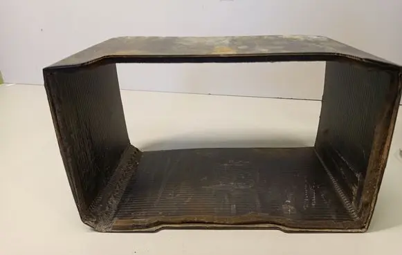 Isuzu D-Max Battery box tray 