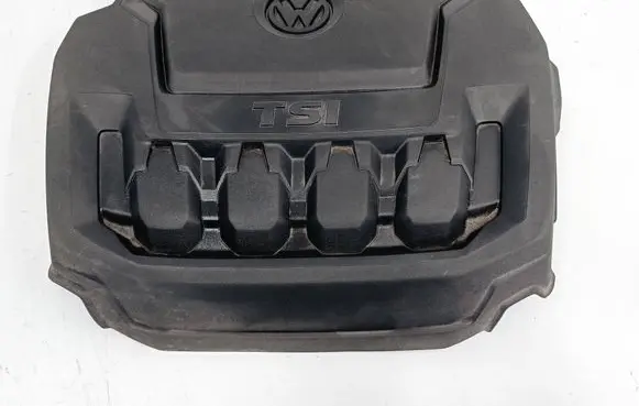 Volkswagen Tiguan Allspace Engine cover (trim) 06K103925CL