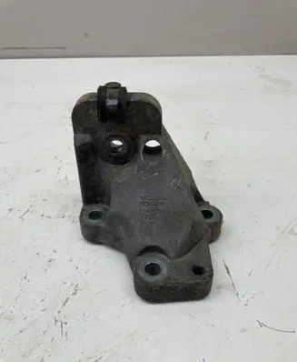 Volvo S60 Engine mounting bracket 8634123 86341232 1285