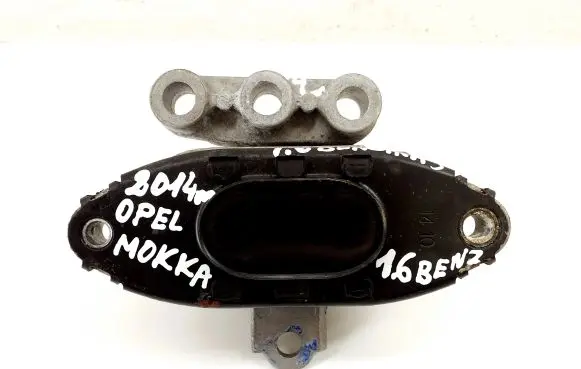 Opel Mokka Engine mount bracket 95418203