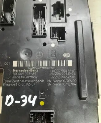 Mercedes-Benz C W204 Fuse module 2049005601 5DK00922585 2049011901