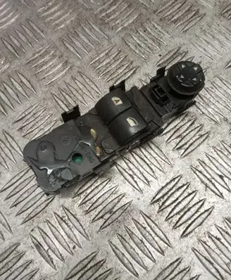 Peugeot 207 Electric window control switch 9654859177