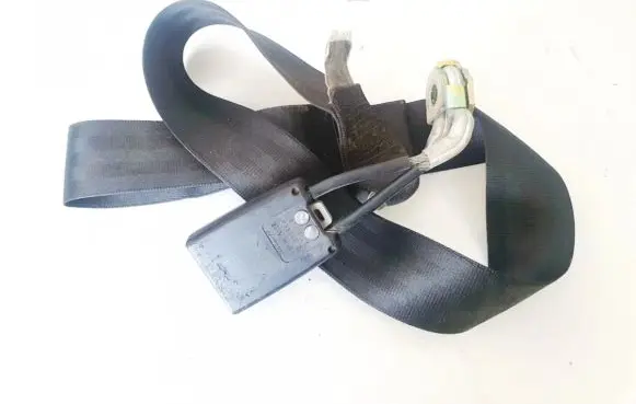 Skoda Fabia Mk1 (6Y) Middle seatbelt (rear) 57038a122 33006863