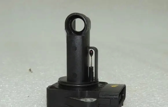 Suzuki Jimny Mass air flow meter 1380063J00 1974002230