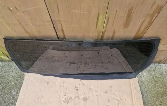 Ford Mustang V Rear windscreen/windshield window