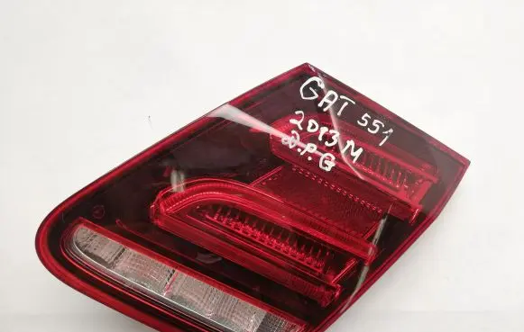 Mercedes-Benz E W212 Tailgate rear/tail lights