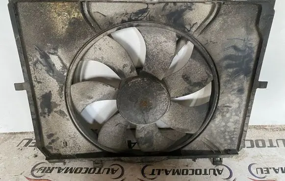 Mercedes-Benz E W210 Electric radiator cooling fan A0015003093