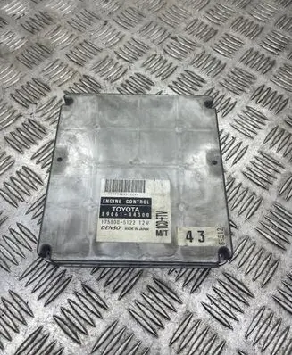 Toyota Avensis Verso Engine control unit/module 8966144300 1758005122