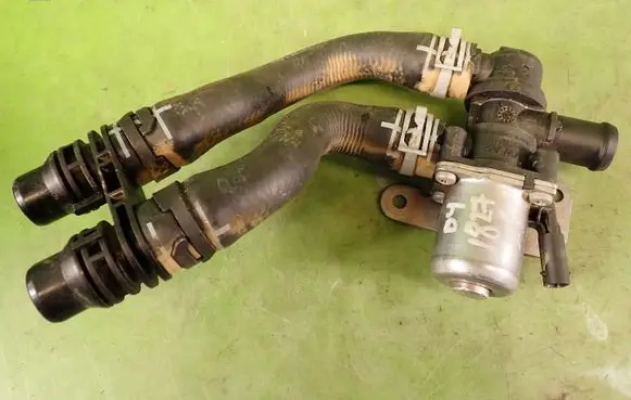 Skoda Octavia Mk4 Coolant heater control valve 