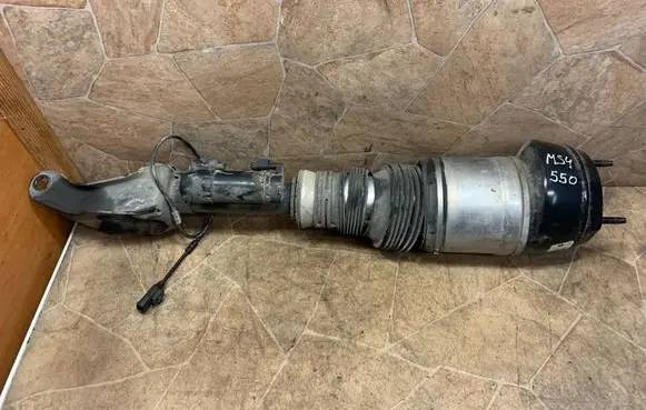 Mercedes-Benz GLE (W166 - C292) Front shock absorber/damper A2923200400