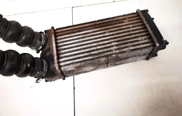 Citroen C4 I Intercooler radiator 9648551880