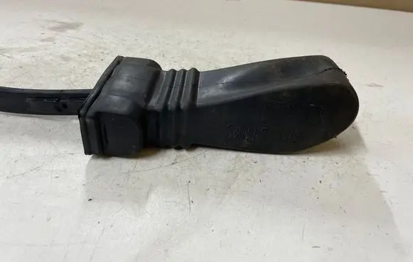Audi A4 S4 B8 8K Front door check strap stopper 8K0837267B