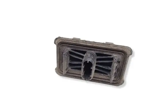BMW 5 E60 E61 Jacking socket point 7065919 51717065919