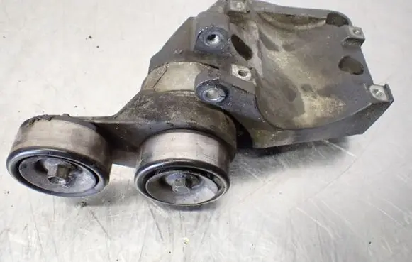 Honda Accord A/C compressor mount bracket 
