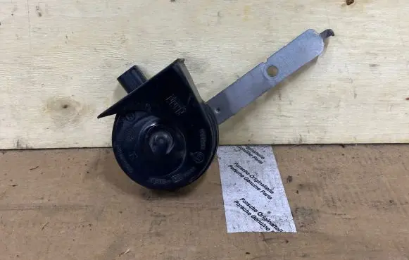 BMW X6 F16 Horn signal 7353191