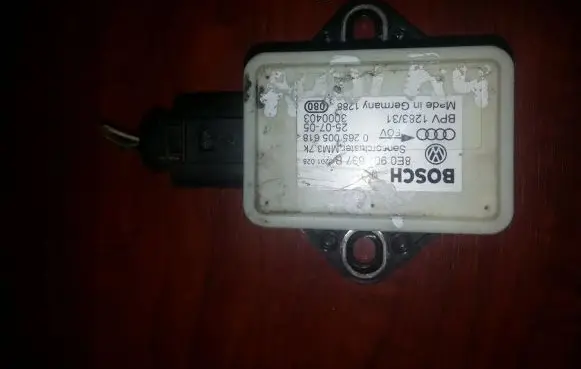 Audi A4 S4 B6 8E 8H ESP acceleration yaw rate sensor 8E0907637B 0265005618