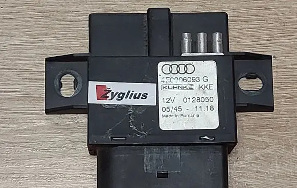 Audi A6 S6 C6 4F Fuel injection pump control unit/module 4F0906093G